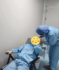 孩子高考结束立马就把近视手术做了,居然还有国际医生检查