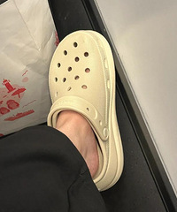 ˭˵crocsЬ�Ӻ���·�ģ���ʹ���뵱������