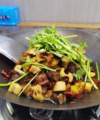 �������һ����ζ�ļ��ȣ�ÿһ�ֶ��ص�ʳ�Ķ�����δ֪�ľ�ϲ��