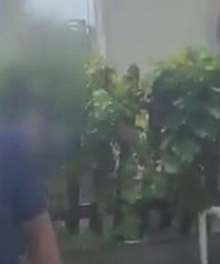 重庆一小区业主砍断高空作业工人绳