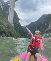 95겻̲ȾƵĦС飬¶Ӫͽ