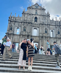 88��162CM������ְҵ��ʦС������飬��ͥ����