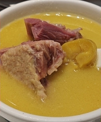 ���Ի���ˣ����ȸ�������Ҷ����ϵ���ͦ�ʵ�