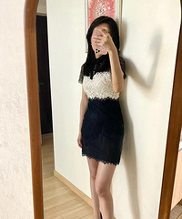 要说时代的眼泪,那我必须拿出这条连衣裙!曾大火一时,处处撞衫