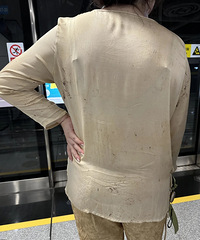 新中式这种料子是故意的吗?还以为是衣服脏了