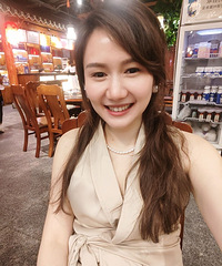 88年162CM直播行业的小姐姐征婚,希望对方身高170以上