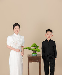 [д��]�������������գ�û�뵽�ĳ���һ�����д�棬�е㾪ϲ