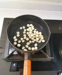 �����ˣ�����Ū�˰ٺ���ˮʳ����û�뵽�ٺϻ��ܳ�