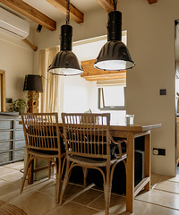 藏在写字楼里的居住空间,从进门开始全是细节