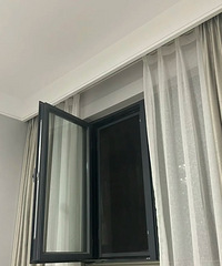 我就想知道,有多少人喜欢开着窗户吹空调?图什么