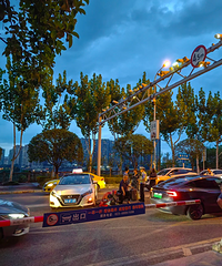 ���ƺ������������ģ��⳵�ǽ���ײ��