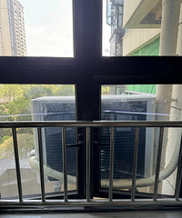 �������������ھ��ˣ��յ�����������ݼ䴰��