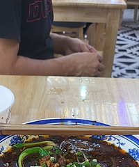 ����һ�ҺóԵİ��ӣ�������