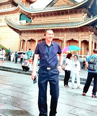 71年172CM不打牌不打游戏的公务员哥子征婚,儿子已工作
