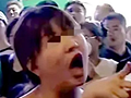 女子说长得好看不排队