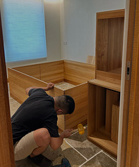 全屋定制安装中,柚木门窗简直不要太好看