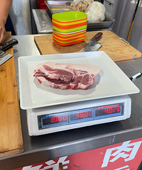 ��һ�γԵ�̯����������ֳ����㣬���·�