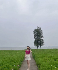 86年162CM女儿读初一的小姐姐征婚,希望你对家庭有责任心
