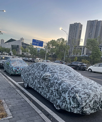 [����]����������·�λ������ͣ����˭�ɵģ��ö೵�����ϳ���