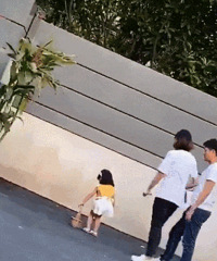 还在做童模梦的醒醒!