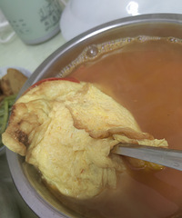 �ϵ��ķ����̸ǵ�������ͬ����һ���������ļ嵰