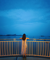 ���ݶ�ɽ��̫�����ˣ���ֱ�ǸϺ����컨��