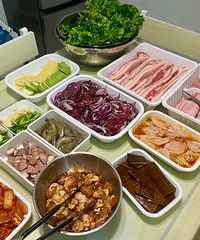 山姆的肉真的很不错!品质也好,而且真的好适合家庭烤肉
