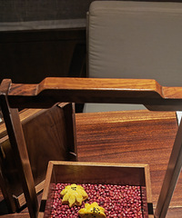 �������ס����Ʊ700���˾�1200�ĺ�������������