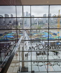 ����ڵĳ����Ź㳡��