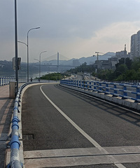 ʵ�ش�̽˫���Ĵ����mͥ���о����ͳߴ���԰�