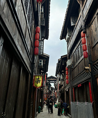 ��ɽ�������ڻ�Ҫ���Ӳ����ˣ�������ڶ�û��