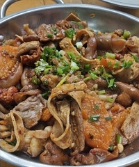 ̳���Ƽ���������ϵ�У�������Һ�����