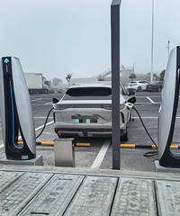 ���ǵ�˫ǹ�����û�����ƣ�һ����2ǹ�ᱻ����