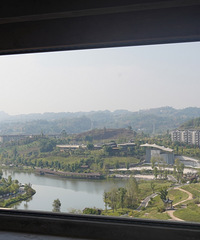 ���ɽ���������֫h�������������󷿣����ۣ������ŵ���һ�ߺ���