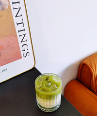 ������������Ů�����Ƽ����Ǻ�Ĩ��