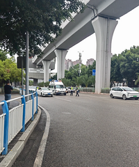 �ڴ����ָ��������������Ų�Ƽݵģ�����һ������