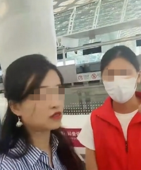 网红在机场恶臭一幕