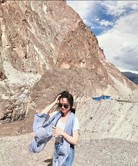 83��165CM��HRС������飬һ���游��Сѧ��ҵ