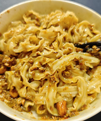 ɽķ���Ʒ��ϵ�С��ս�ţ�����