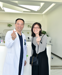 找对医生做全飞秒近视手术,4年了依然视力是1.2
