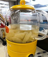秋冬养生可以试试苹果水,这几种搭配方子,能补气血消积食