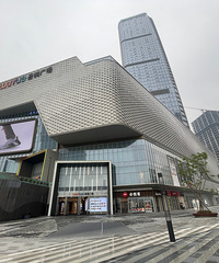 时隔一年再探中央公园,闭店率比想象中低,明年将新增一座商业