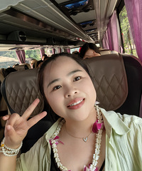 86年158CM女儿13岁的单亲妈妈征婚,从事教培行业