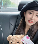 94年158CM创业妹子征婚,爱好滑雪
