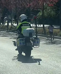 6岁女孩跑完42公里全马?其父让娃违规“蹭跑”