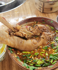 �����һ�����⣬�򿨳¼����������ݣ������