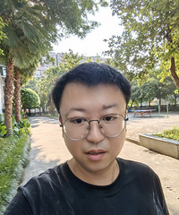82年娃读小学的哥子征婚,自己开了个小店