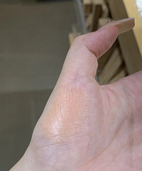 为什么没人夸muji这块腮红,颜色真的绝美!好有氛围感