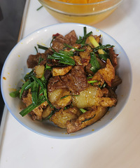 ���˾��䣺�ع��⣬������˿