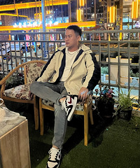 92年174CM开公司的哥子征婚,希望对方是90后